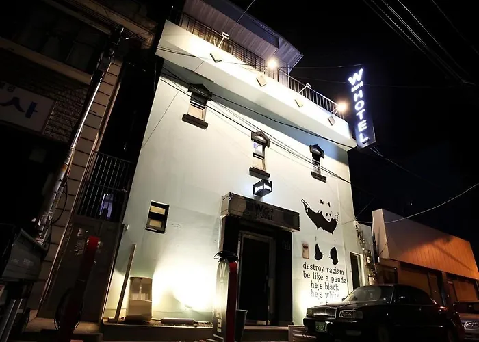 W Mini Hotel