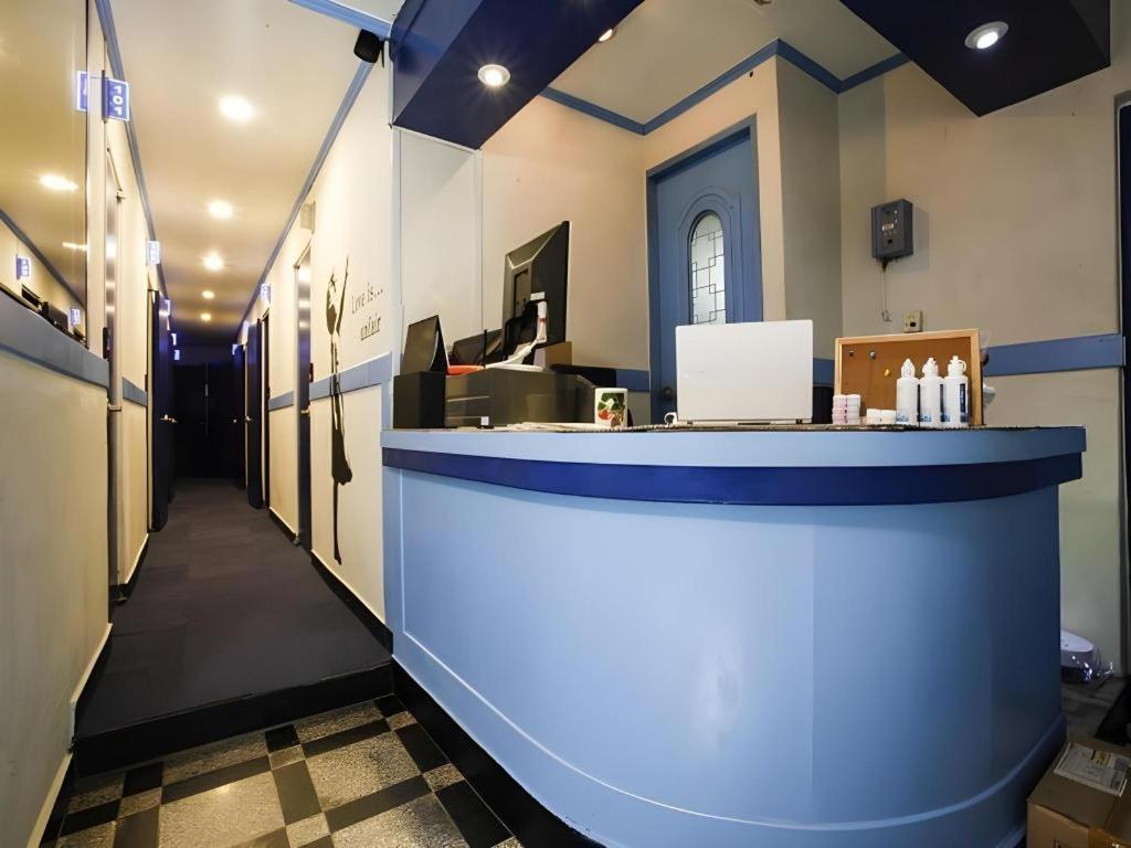 W Mini Hotel 2*